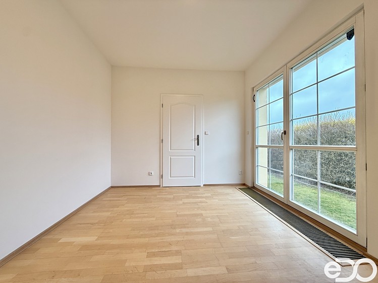 Pronájem bytu 3+kk 73 m² - foto 6
