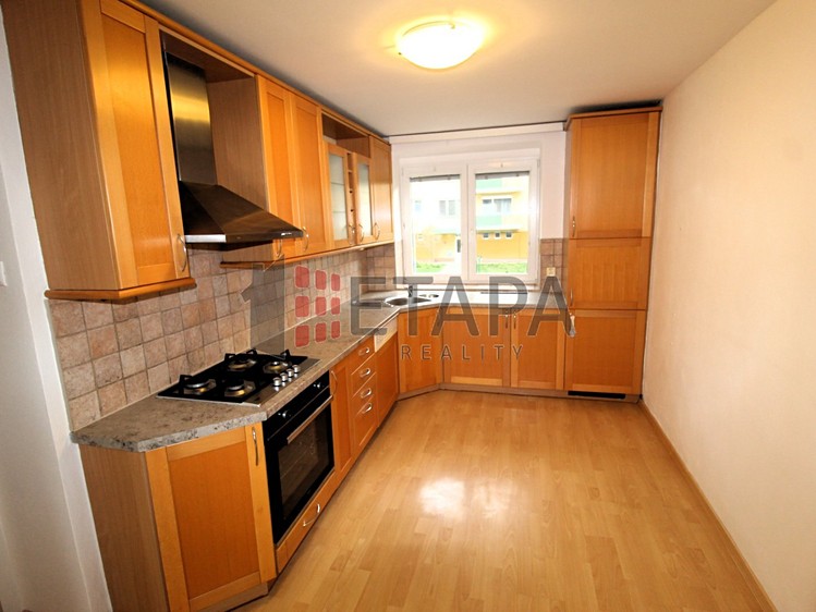 Pronájem bytu 2+1 57 m² - foto 1