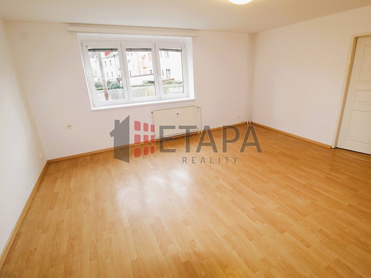Pronájem bytu 2+1 57 m² - foto 5