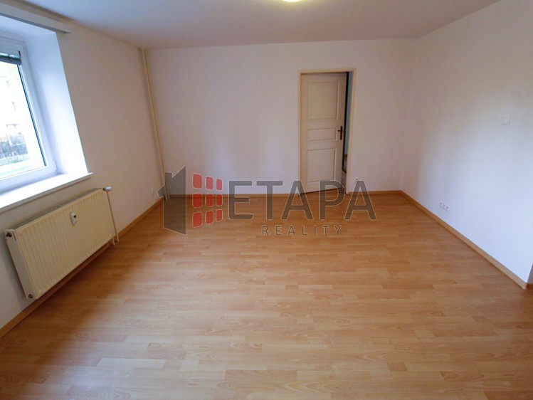 Pronájem bytu 2+1 57 m² - foto 6