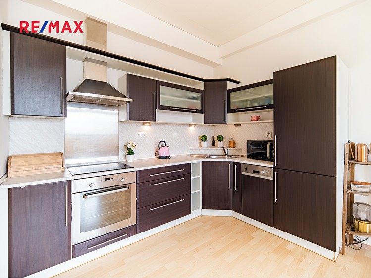 Pronájem bytu 2+kk 59 m² (Jednopodlažní) - foto 4