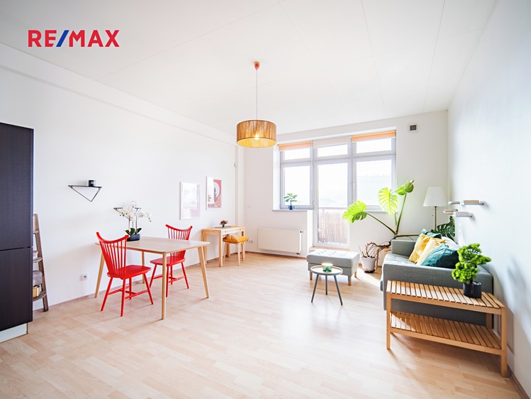 Pronájem bytu 2+kk 59 m² (Jednopodlažní) - foto 8