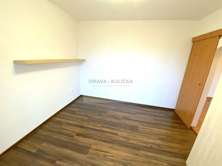 Pronájem bytu 2+1 50 m² - foto 6