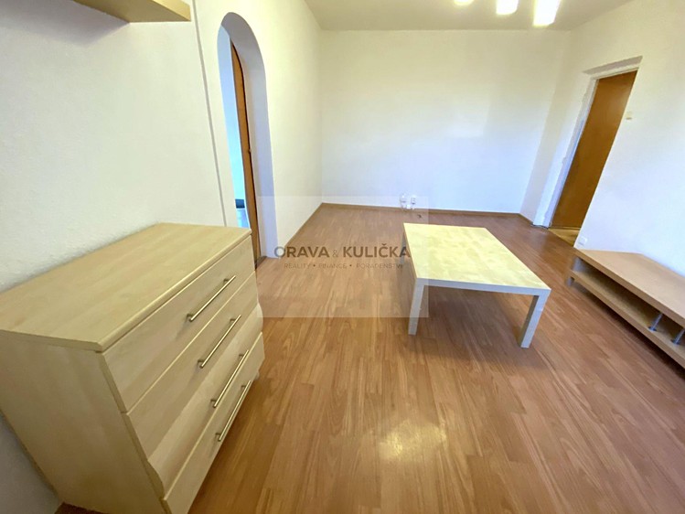 Pronájem bytu 2+1 50 m² - foto 8