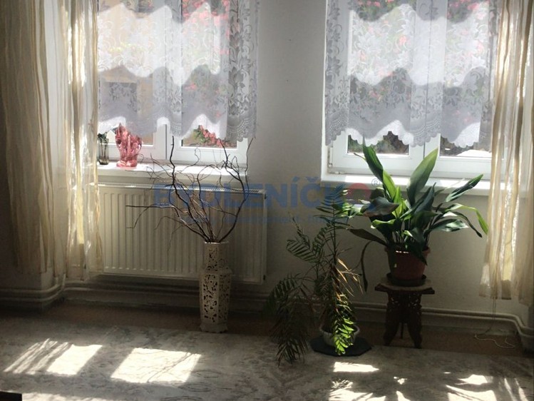 Pronájem bytu 2+1 57 m² - foto 5
