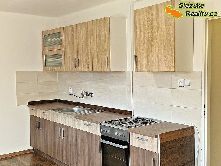 Pronájem bytu 2+1 54 m² - foto 8