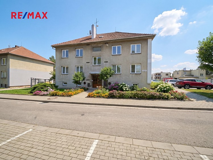 Pronájem bytu 2+1 51 m² - foto 1
