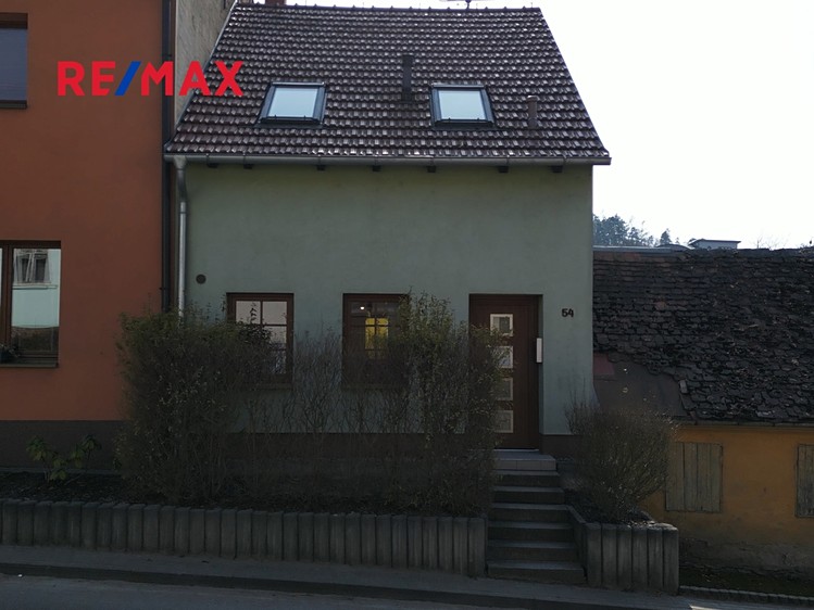 Pronájem bytu 3+kk 87 m² (Mezonet) - foto 3