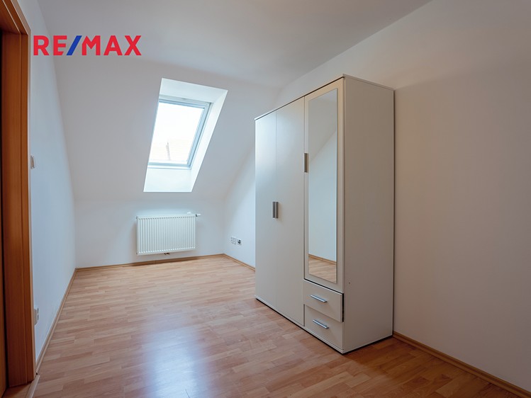 Pronájem bytu 3+kk 87 m² (Mezonet) - foto 8