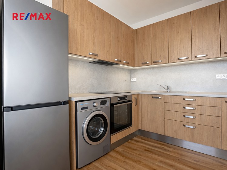 Pronájem bytu 1+1 31 m² - foto 4