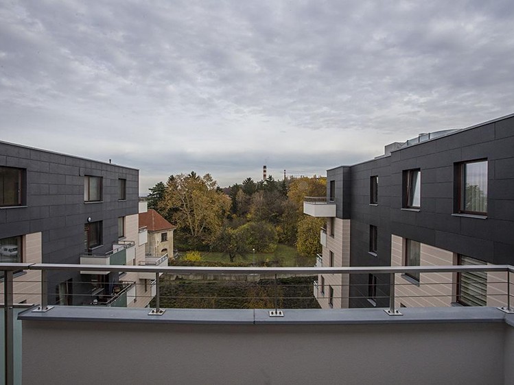 Pronájem bytu 4+kk 100 m² - foto 4