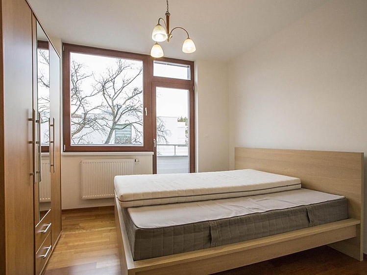 Pronájem bytu 4+kk 100 m² - foto 7