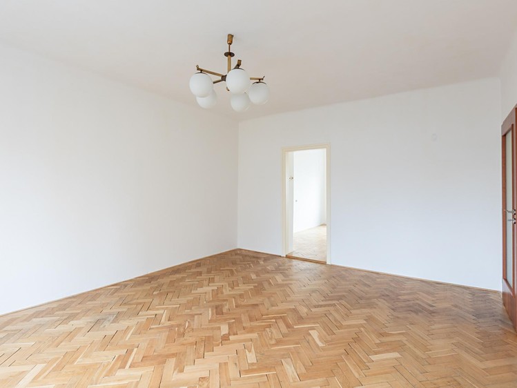Pronájem bytu 3+1 81 m² - foto 7