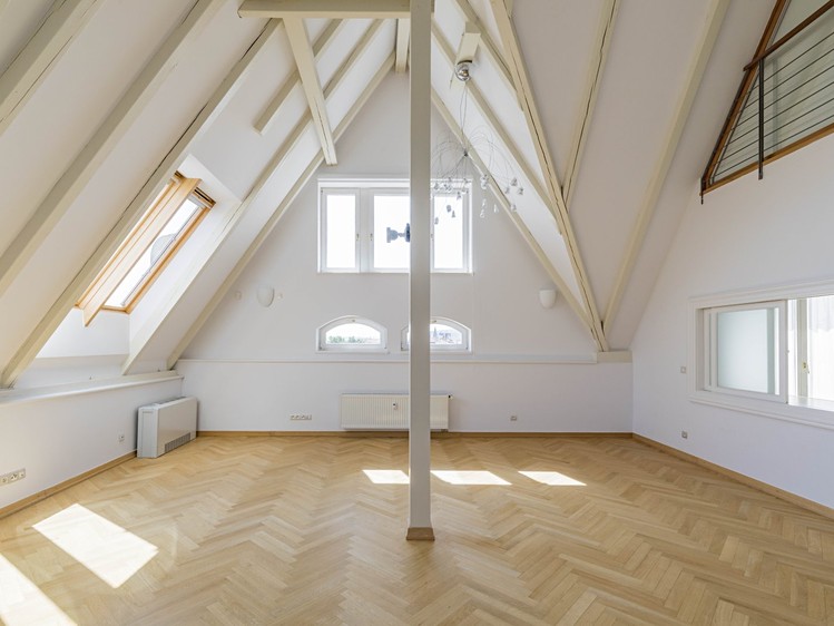 Pronájem bytu 5+1 286 m² - foto 6
