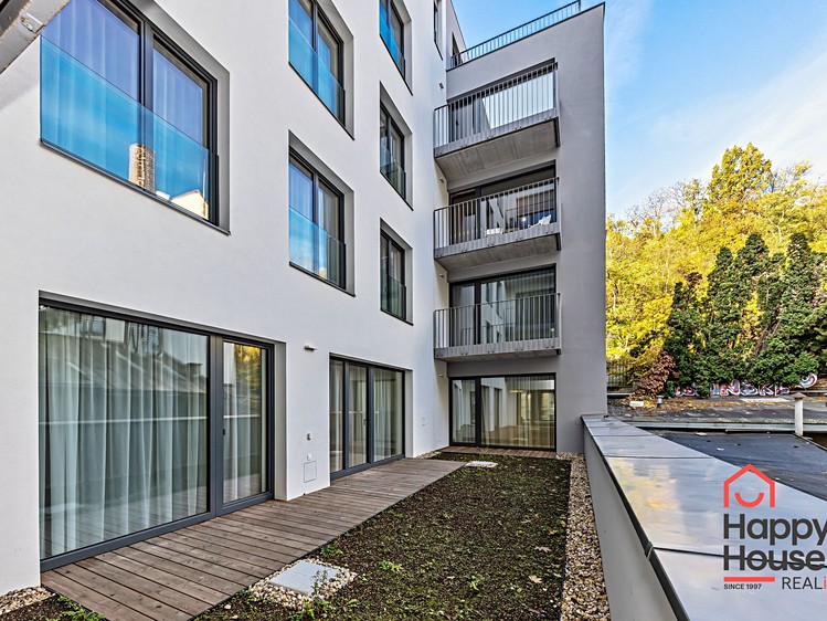 Pronájem bytu 1+kk 48 m² - foto 4
