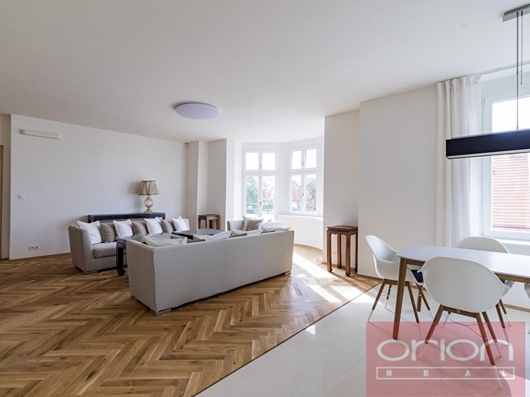 Pronájem bytu 4+1 120 m² - foto 6