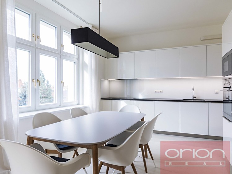 Pronájem bytu 4+1 120 m² - foto 5