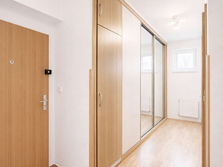 Pronájem bytu 2+1 67 m² - foto 8