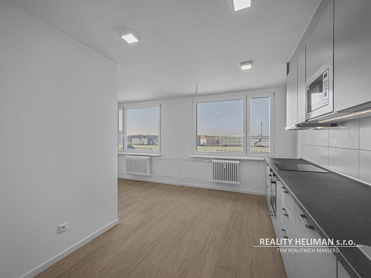Pronájem bytu 3+kk 68 m² - foto 5
