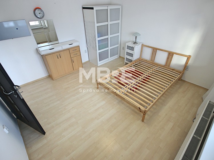 Pronájem bytu 5+1 160 m² (Mezonet) - foto 6