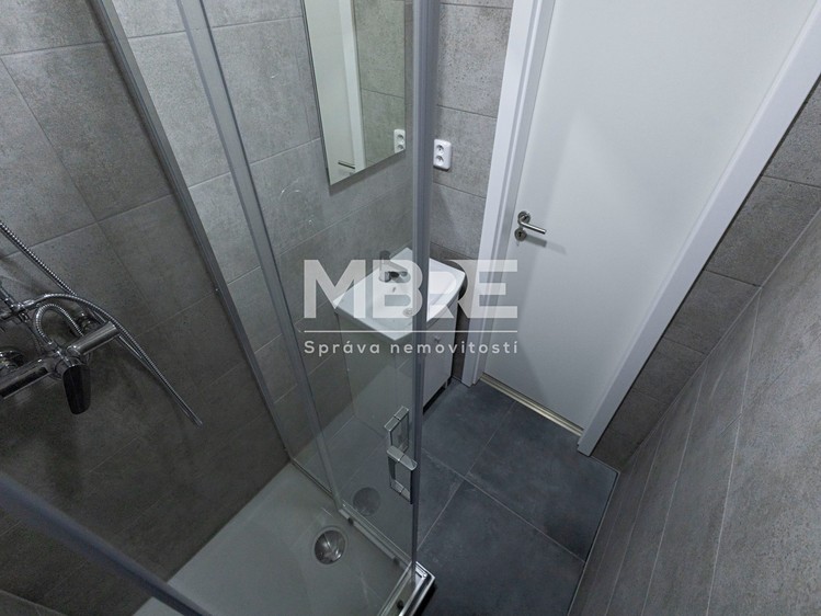 Pronájem bytu 1+kk 31 m² - foto 5