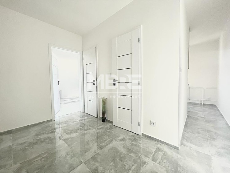 Pronájem bytu 2+1 54 m² - foto 6