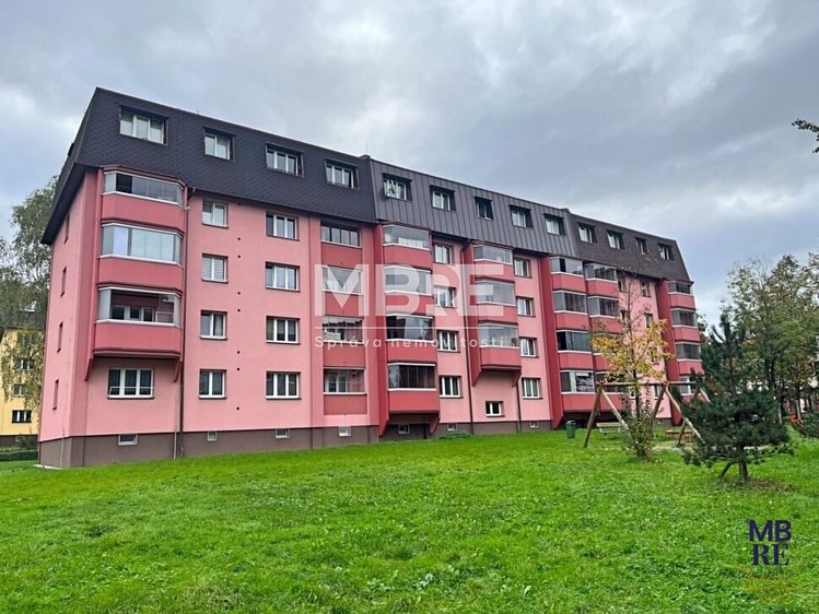 Pronájem bytu 1+1 30 m² - foto 8