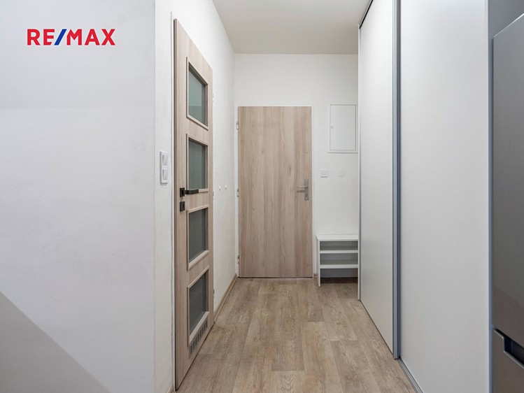 Pronájem bytu 2+1 43 m² - foto 6