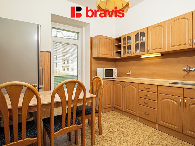 Pronájem bytu 1+1 53 m² - foto 3