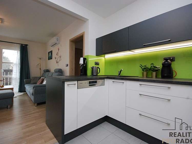Pronájem bytu 3+kk 62 m² (Jednopodlažní) - foto 7