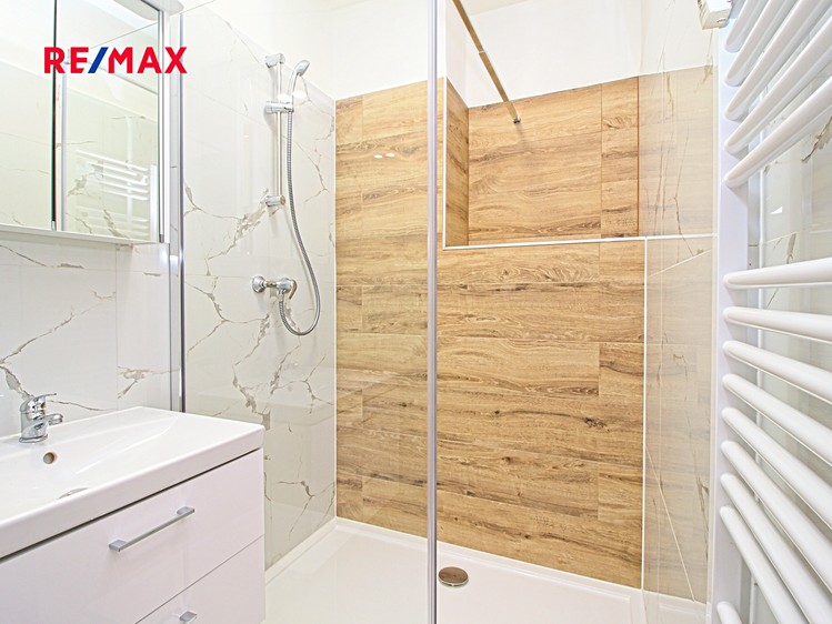 Pronájem bytu 2+1 69 m² (Jednopodlažní) - foto 6