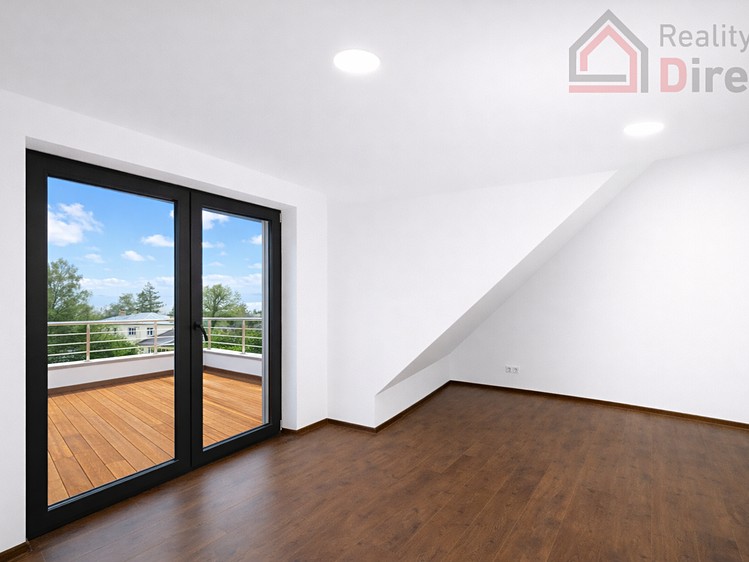 Pronájem bytu 3+kk 81 m² - foto 3