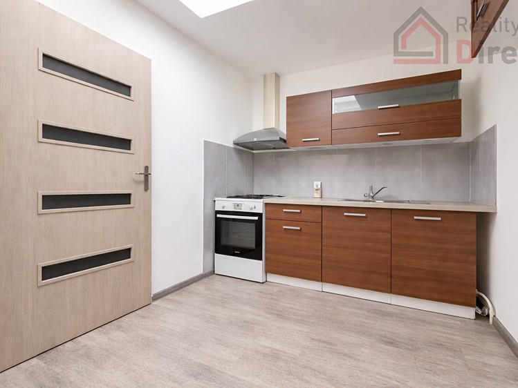 Pronájem bytu 2+1 55 m² - foto 5
