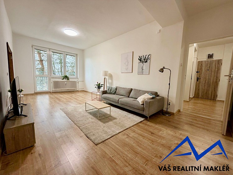 Pronájem bytu 3+1 70 m² - foto 4