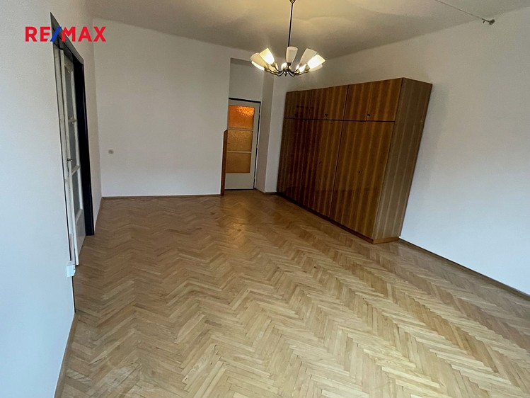Pronájem bytu 2+1 96 m² - foto 6