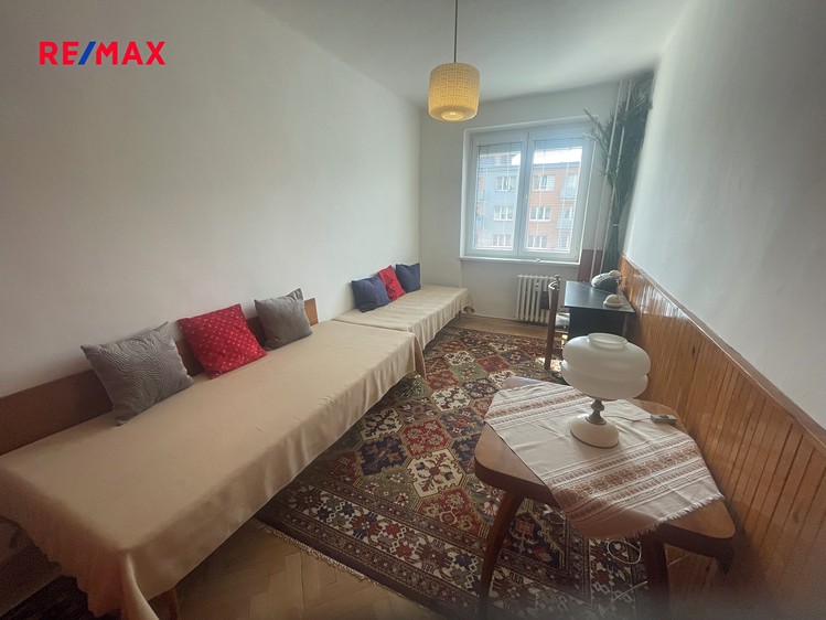 Pronájem bytu 3+1 66 m² - foto 8