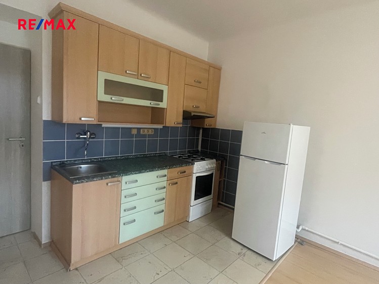 Pronájem bytu 2+kk 60 m² (Jednopodlažní) - foto 1