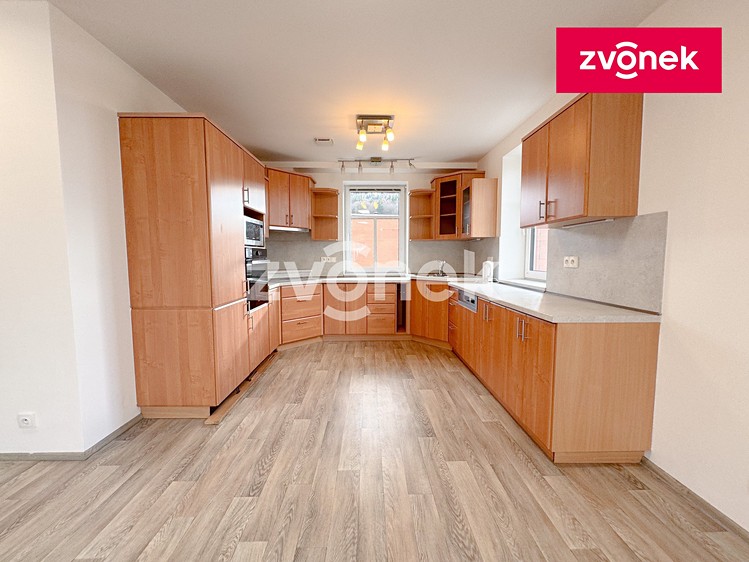 Pronájem bytu 4+kk 87 m² - foto 6