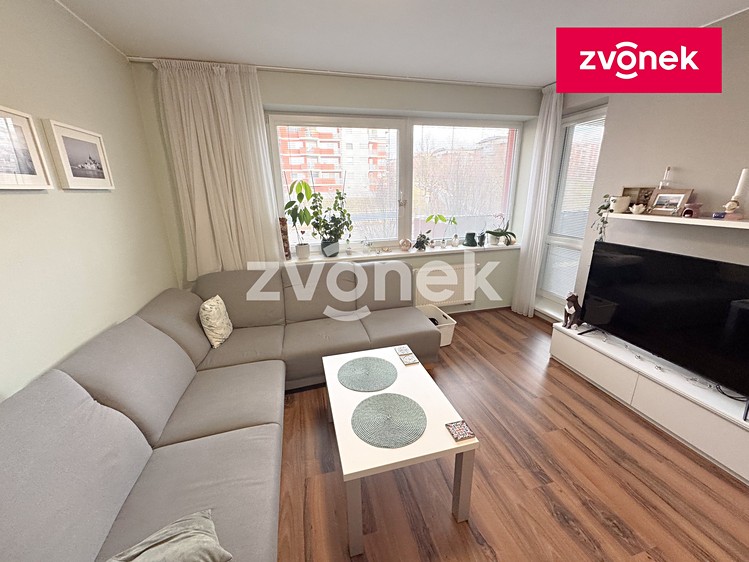 Pronájem bytu 2+kk 52 m² - foto 3