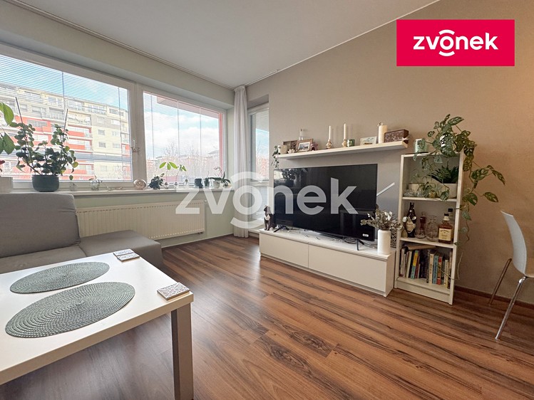 Pronájem bytu 2+kk 52 m² - foto 4