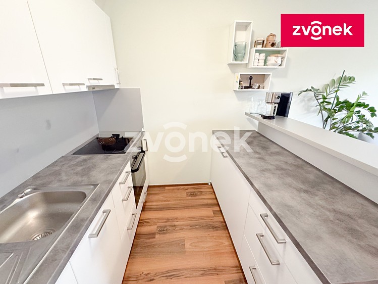 Pronájem bytu 2+kk 52 m² - foto 5