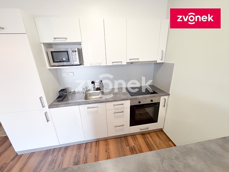 Pronájem bytu 2+kk 52 m² - foto 6