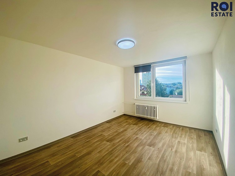 Pronájem bytu 2+1 64 m² - foto 8