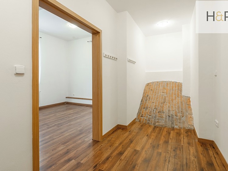 Pronájem bytu 2+kk 55 m² - foto 6