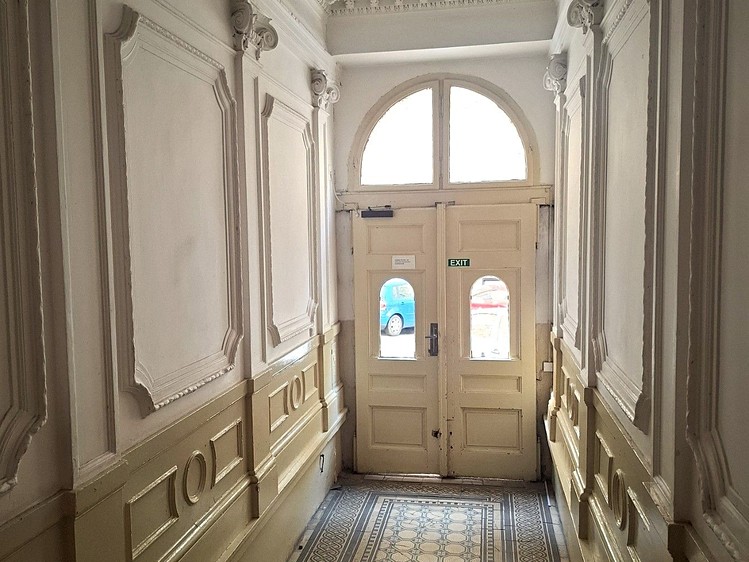 Pronájem bytu 3+1 102 m² - foto 4