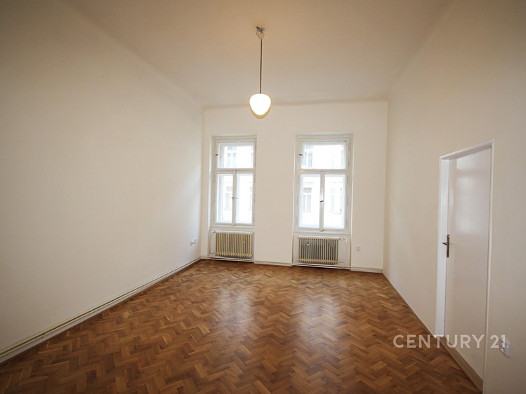 Pronájem bytu 3+1 102 m² - foto 7