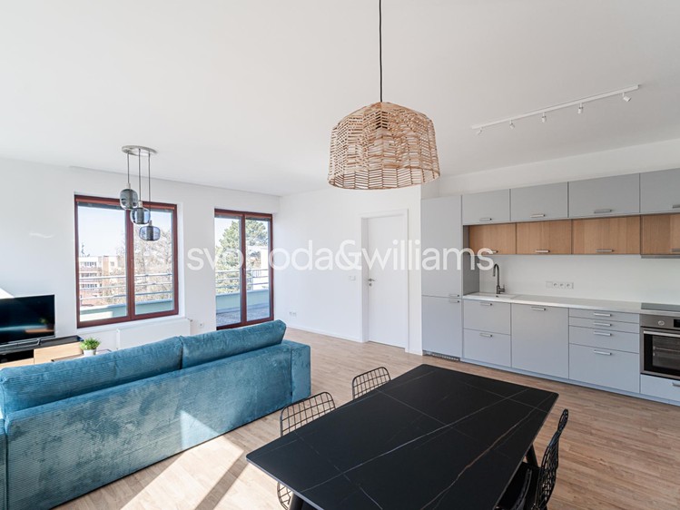 Pronájem bytu 2+kk 83 m² - foto 4