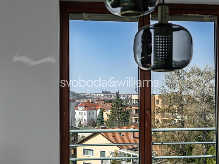 Pronájem bytu 2+kk 83 m² - foto 6