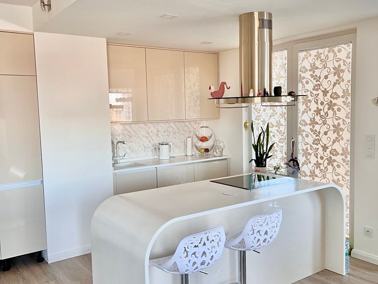 Pronájem bytu 4+kk 117 m² - foto 4