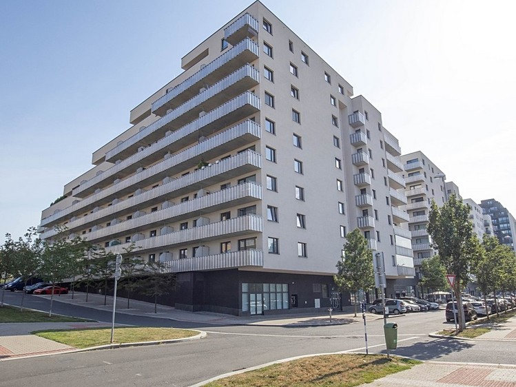 Pronájem bytu 4+kk 117 m² - foto 2